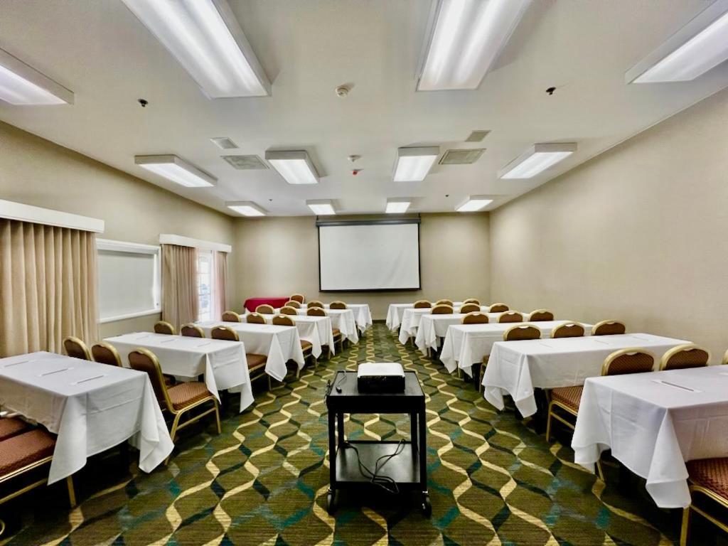 Residence Inn La Mirada Buena Park Εξωτερικό φωτογραφία