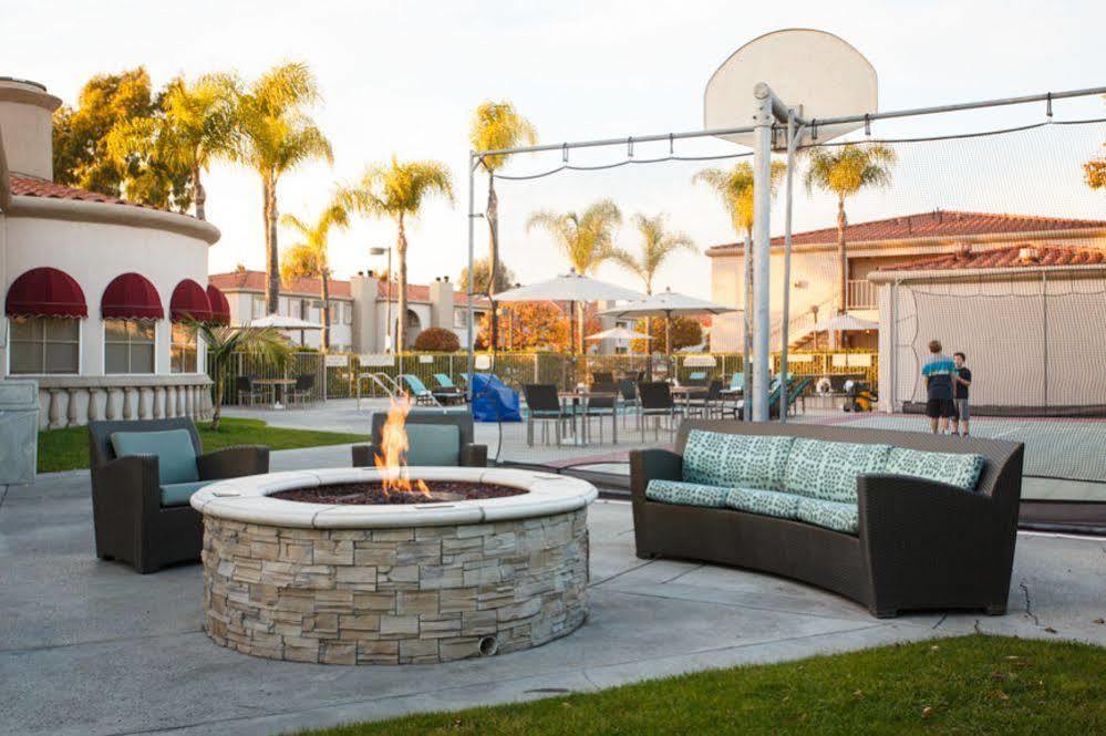 Residence Inn La Mirada Buena Park Εξωτερικό φωτογραφία